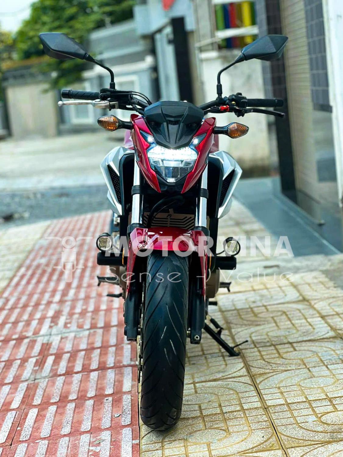 motorvina vietnam motorbike rental